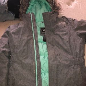 girls size XL north face coat